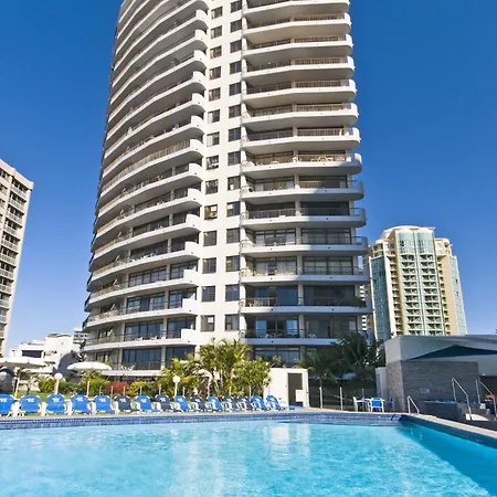 Surfers International Apartments-3